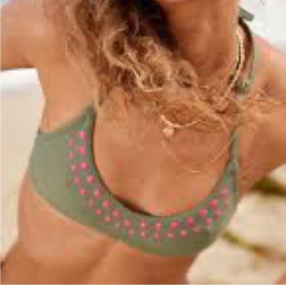 Aerie 2 pc Halter Voop & Cheeky Bottoms - Picture 2 of 11